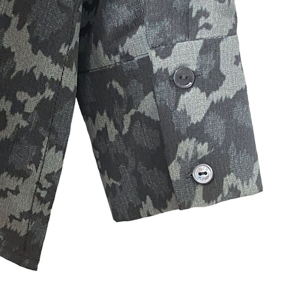 ECRU STYLE Womens Silk Blouse Size XS Gray Camo Long Sleeve Top Button up - Picture 10 of 15